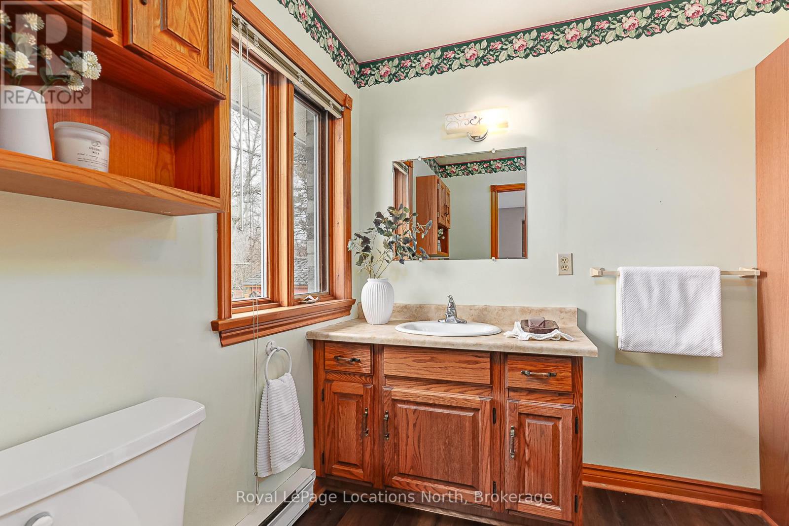 211 Seventh Street, Collingwood, Ontario  L9Y 4R4 - Photo 19 - S12188179