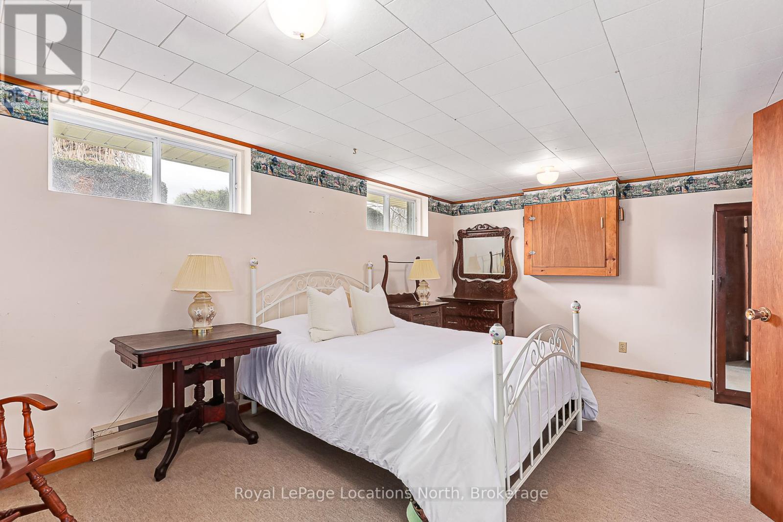 211 Seventh Street, Collingwood, Ontario  L9Y 4R4 - Photo 26 - S12188179
