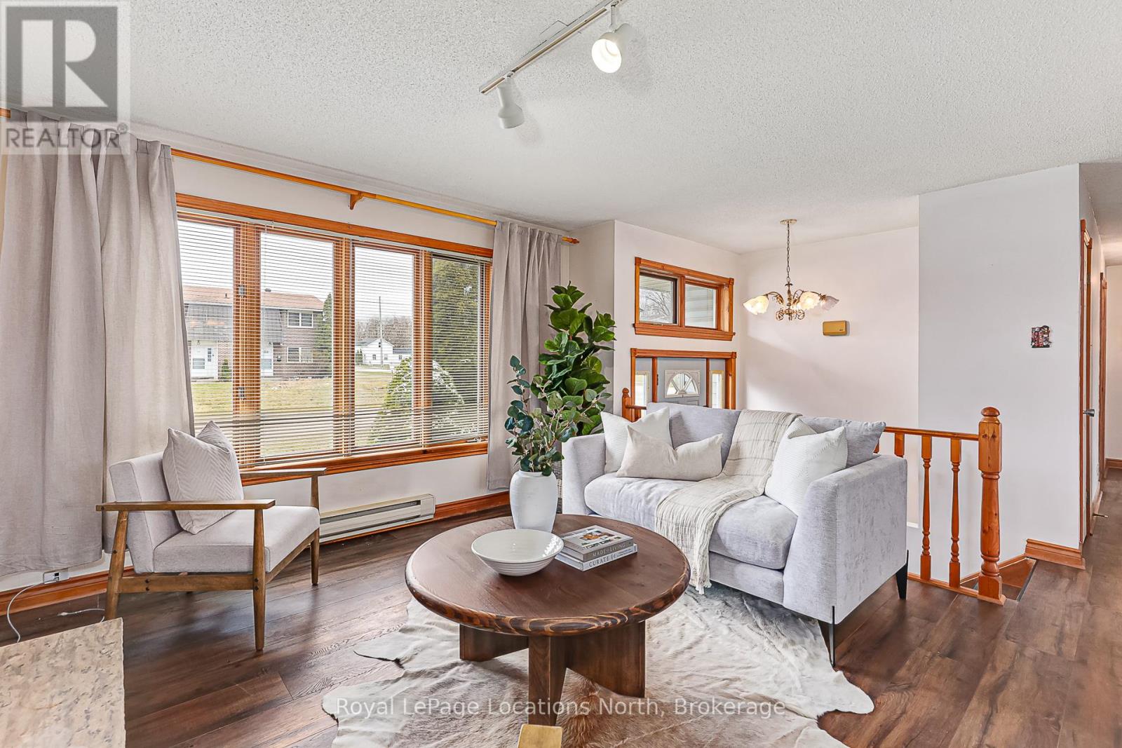 211 Seventh Street, Collingwood, Ontario  L9Y 4R4 - Photo 7 - S12188179