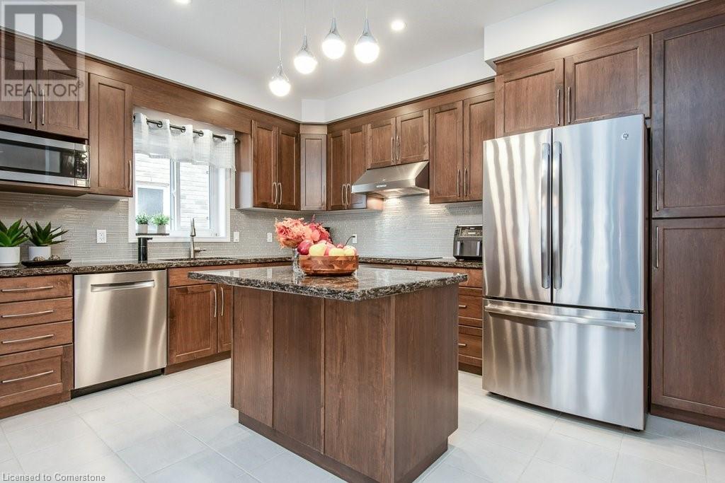 573 Sundew Drive, Waterloo, Ontario  N2V 0B9 - Photo 8 - 40736080