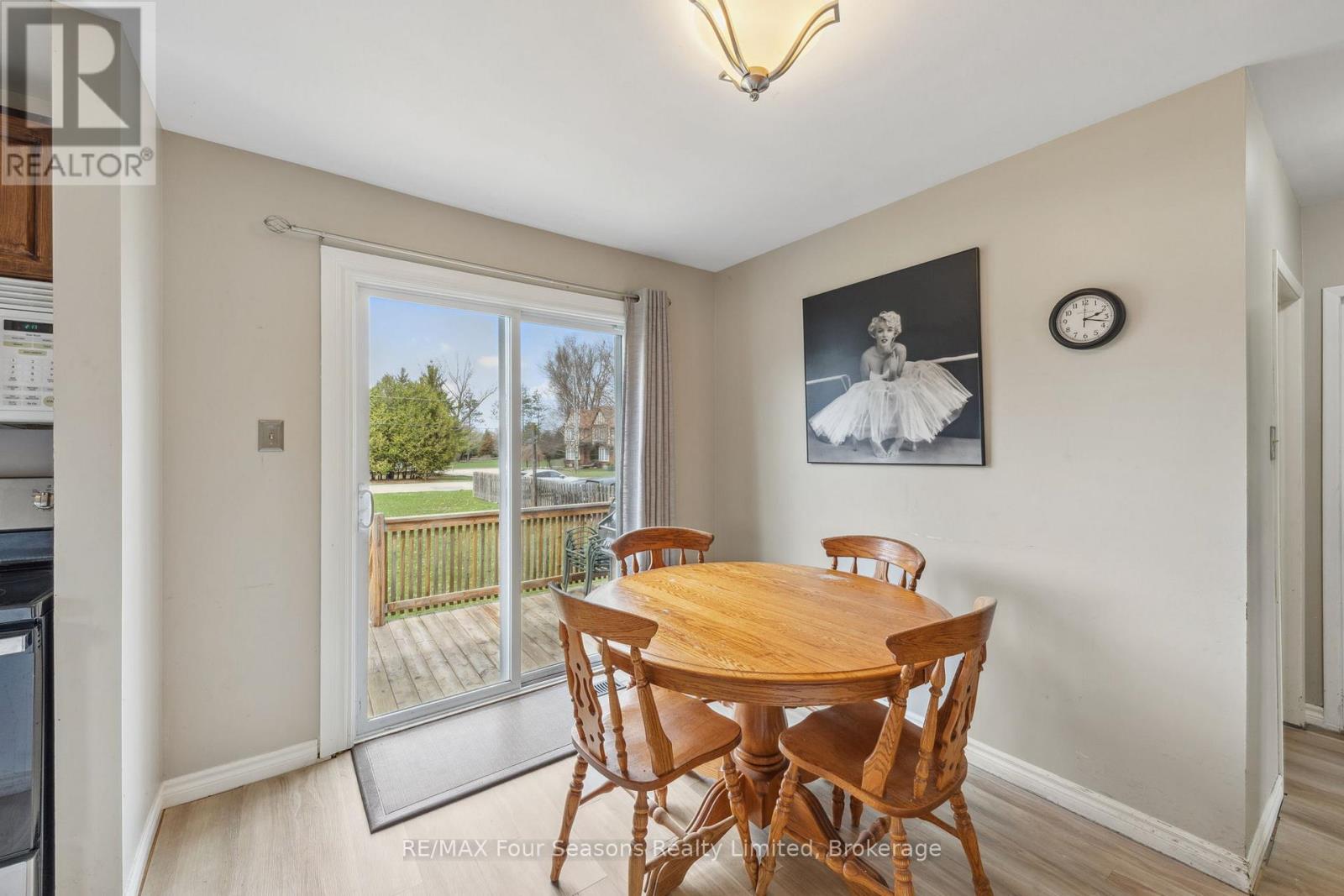 7146 Highway 26, Clearview, Ontario  L0M 1S0 - Photo 5 - S12188352