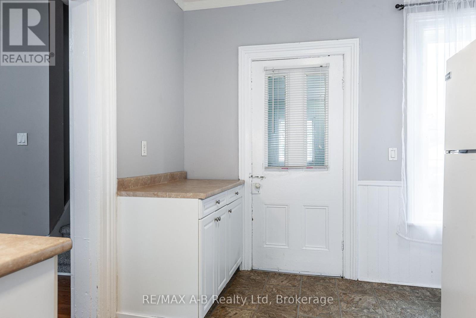 258 Nelson Street, Stratford, Ontario  N5A 2K3 - Photo 19 - X12188288