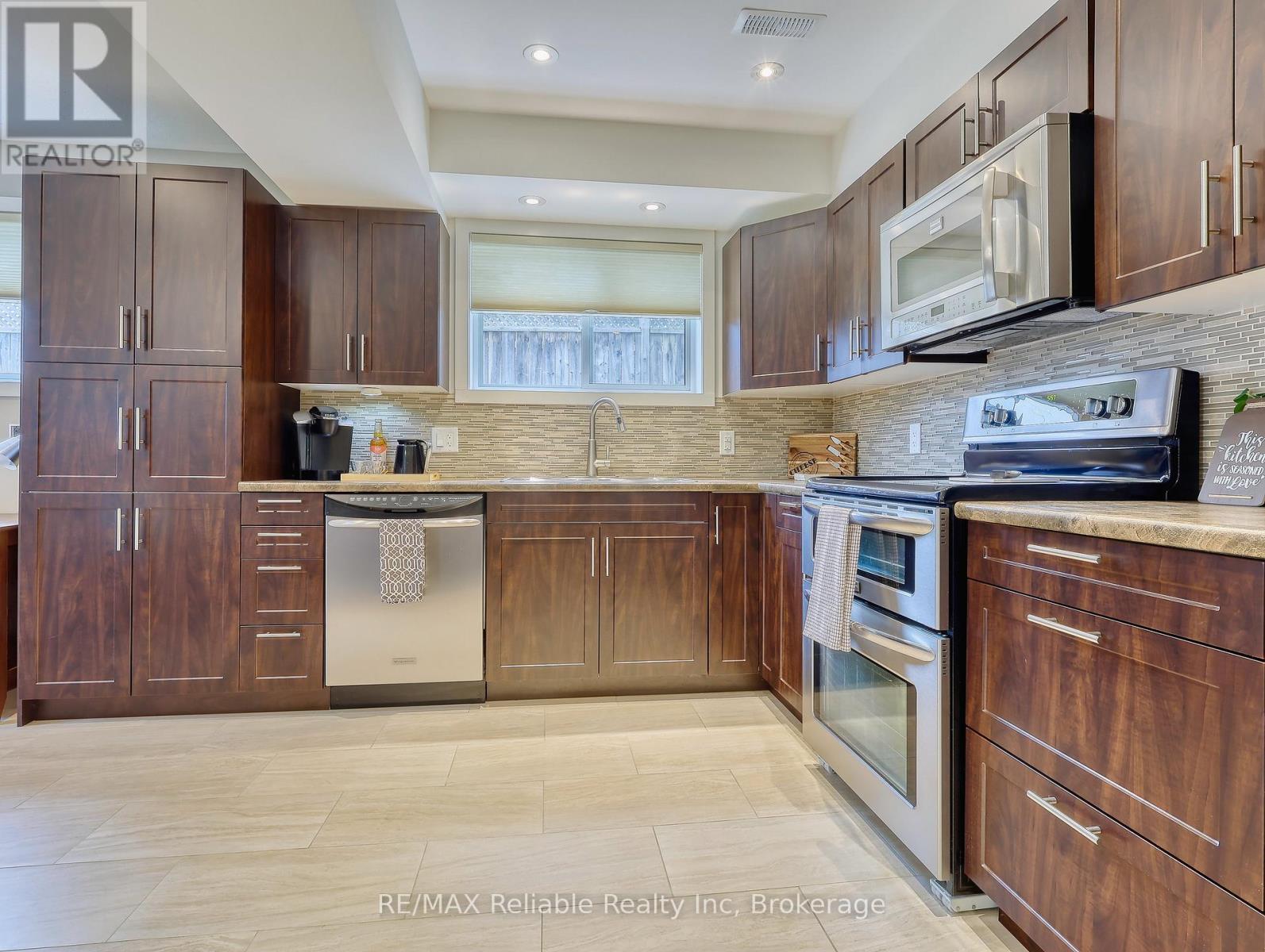 3 Montrose Street, St. Catharines, Ontario  L2S 4A6 - Photo 30 - X12188401