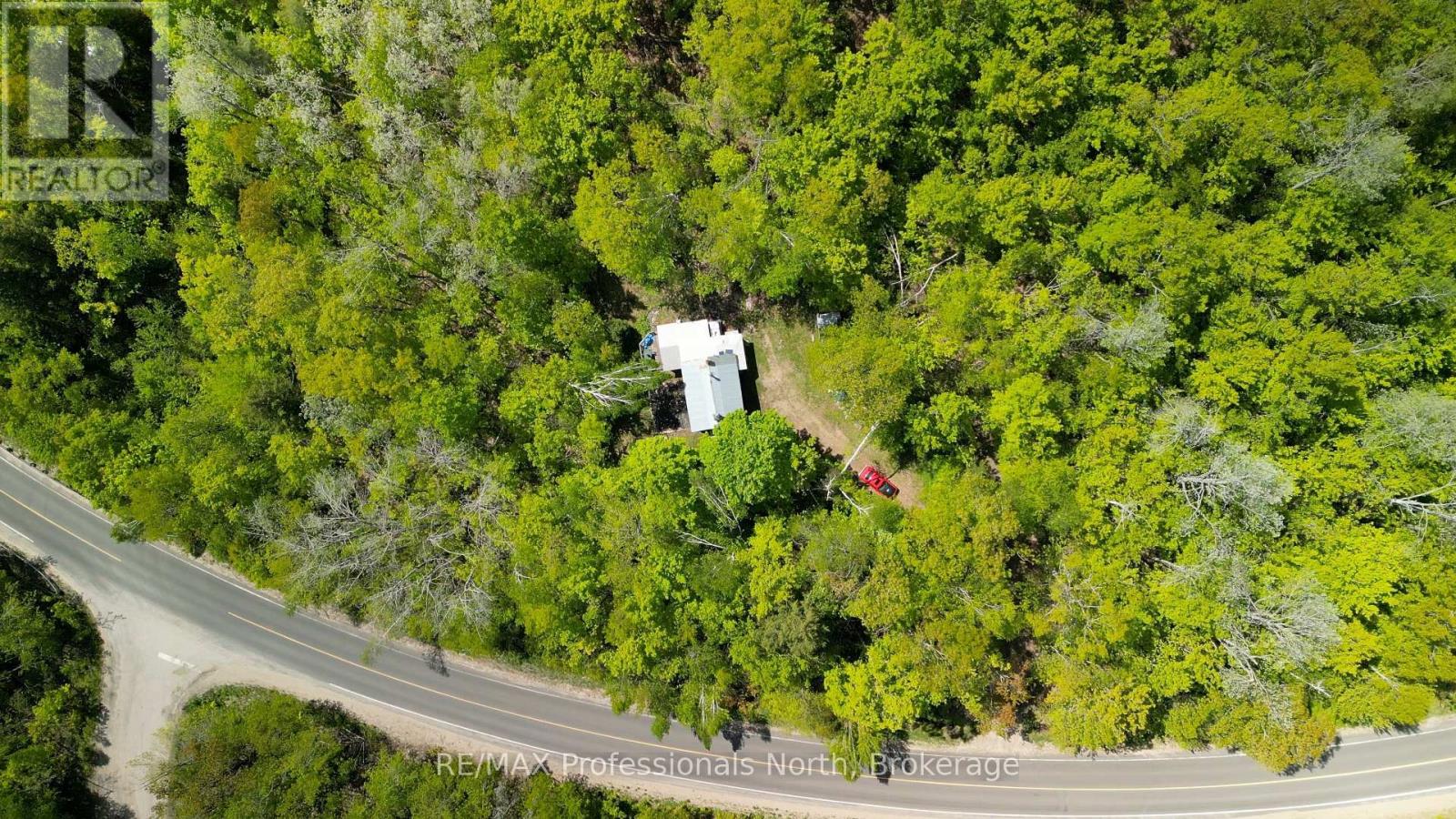 1005 Learners Lane, Minden Hills, Ontario  K0M 2K0 - Photo 32 - X12188433