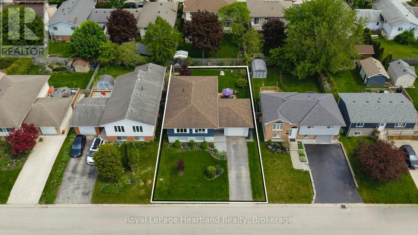 651 Kennard Crescent, Kincardine, Ontario  N2Z 1T5 - Photo 50 - X12188545