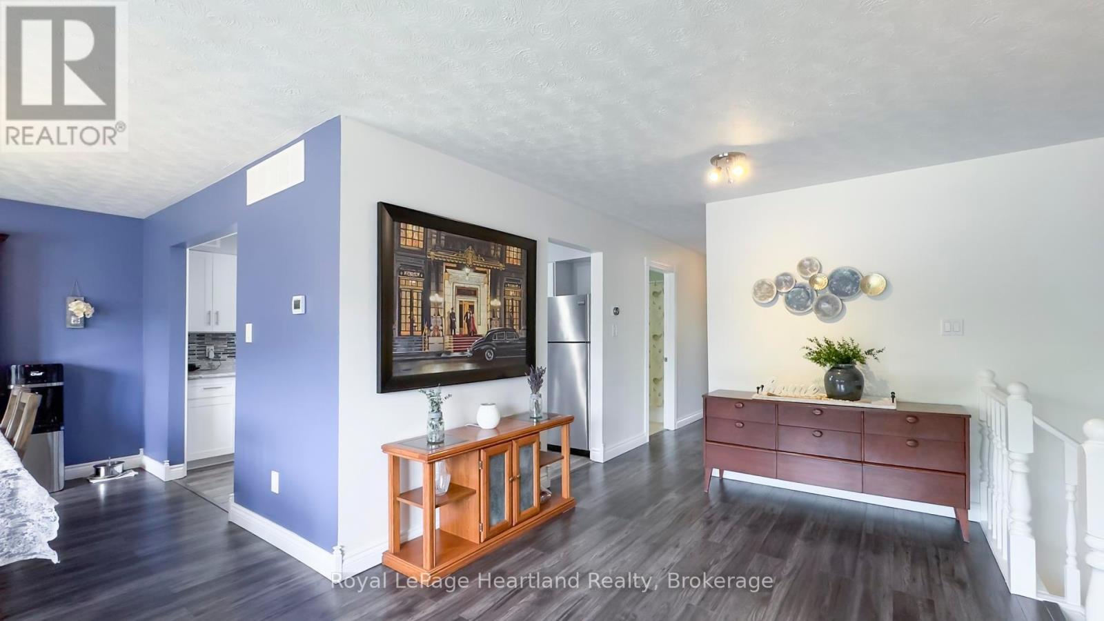 651 Kennard Crescent, Kincardine, Ontario  N2Z 1T5 - Photo 9 - X12188545