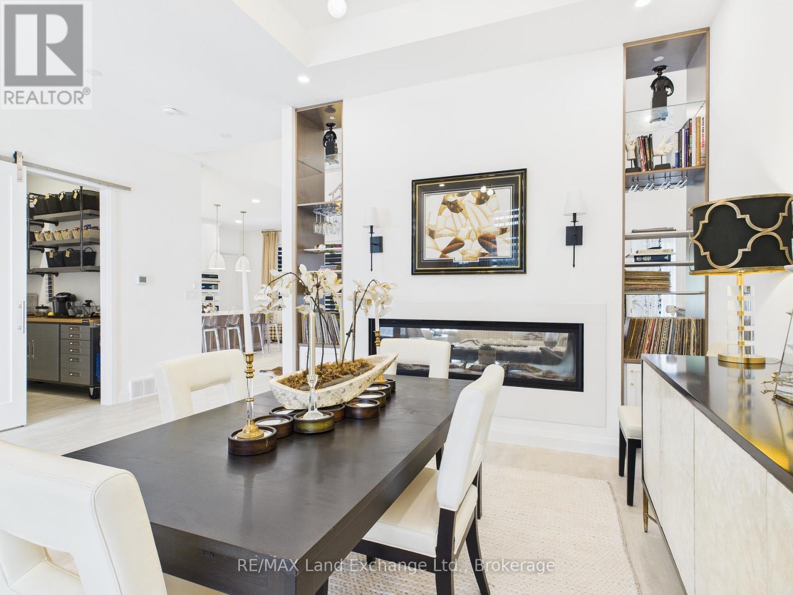 12 Sunset Place, Huron-Kinloss, Ontario  N2Z 0G6 - Photo 9 - X12188584