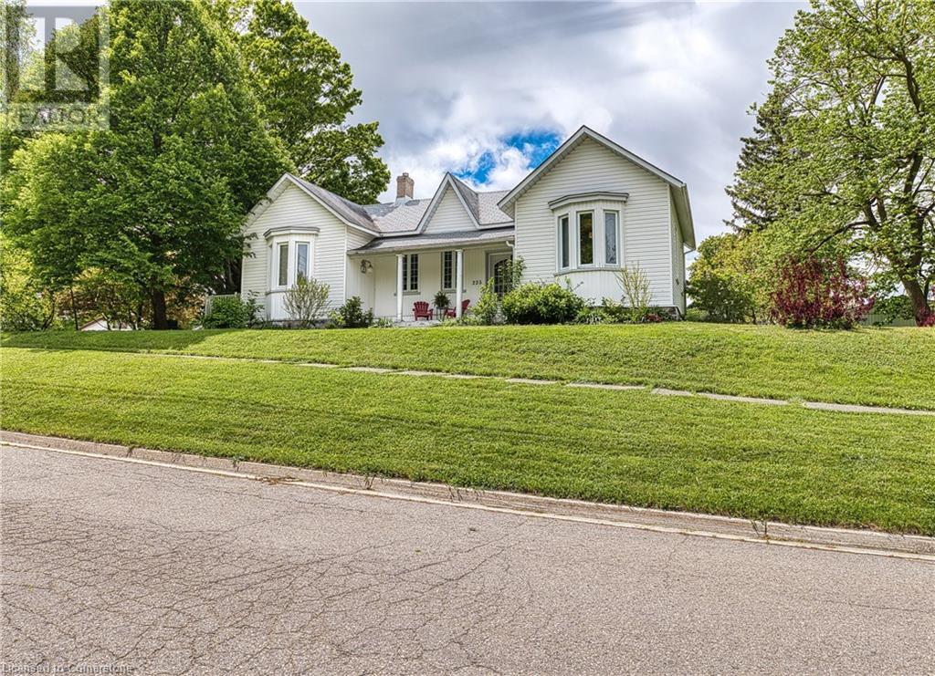 225 Queen Street N, Palmerston, Ontario  N0G 2P0 - Photo 2 - 40729901