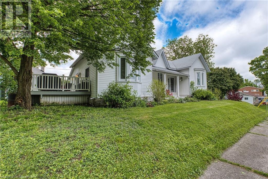 225 Queen Street N, Palmerston, Ontario  N0G 2P0 - Photo 6 - 40729901