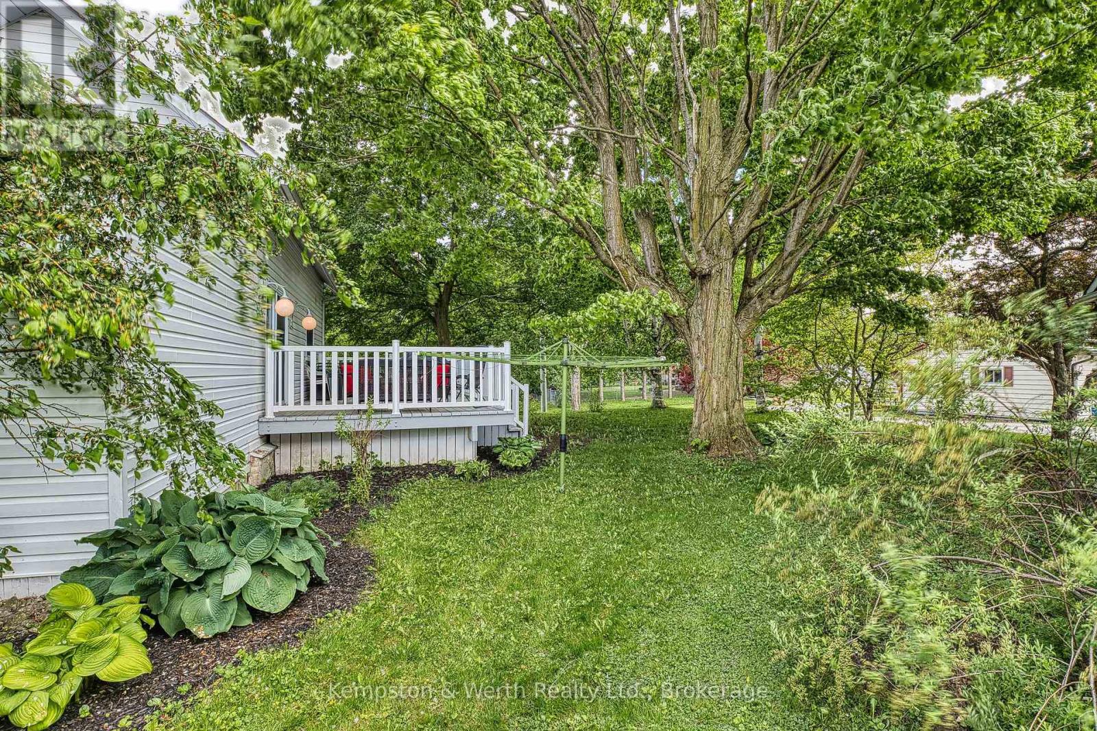 225 Queen Street N, Minto, Ontario  N0G 2P0 - Photo 35 - X12188648