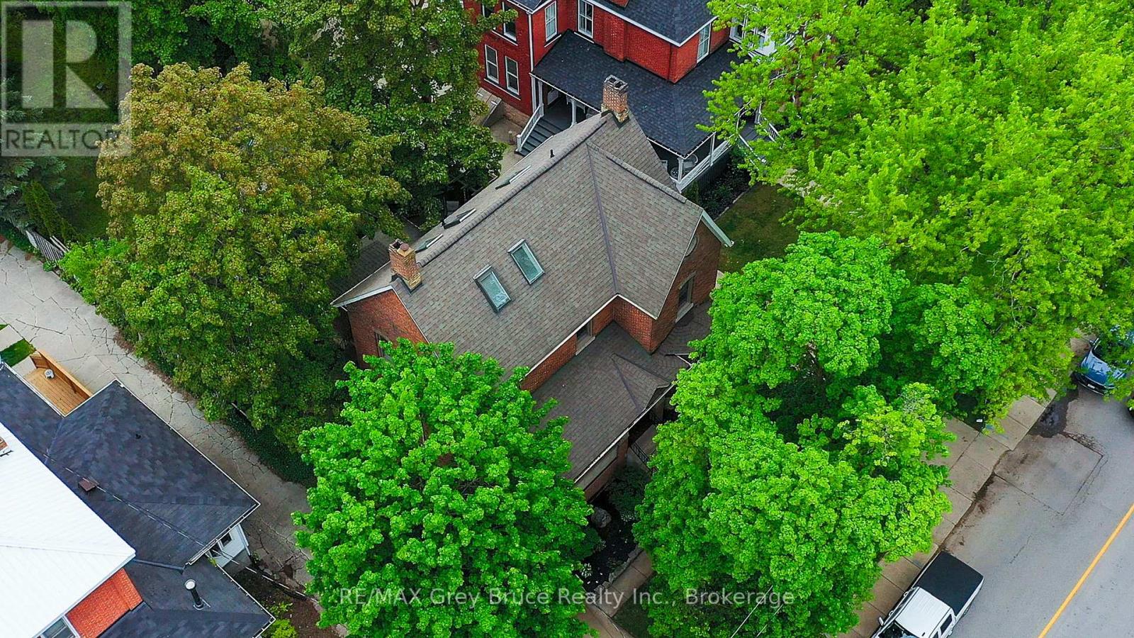 922 3rd Avenue W, Owen Sound, Ontario  N4K 4P6 - Photo 43 - X12188660