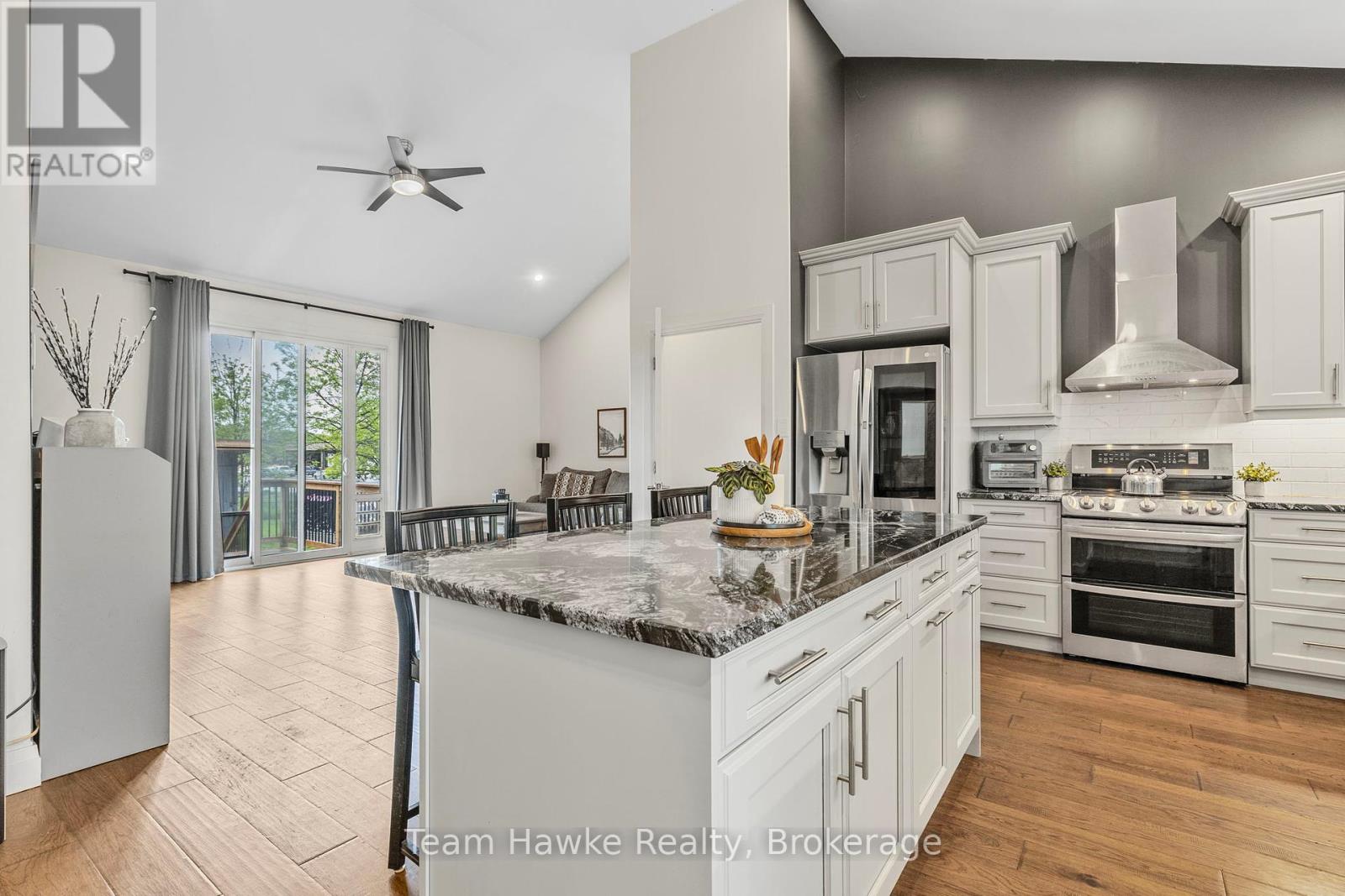 969 William Street, Midland, Ontario  L4R 5E3 - Photo 12 - S12188912