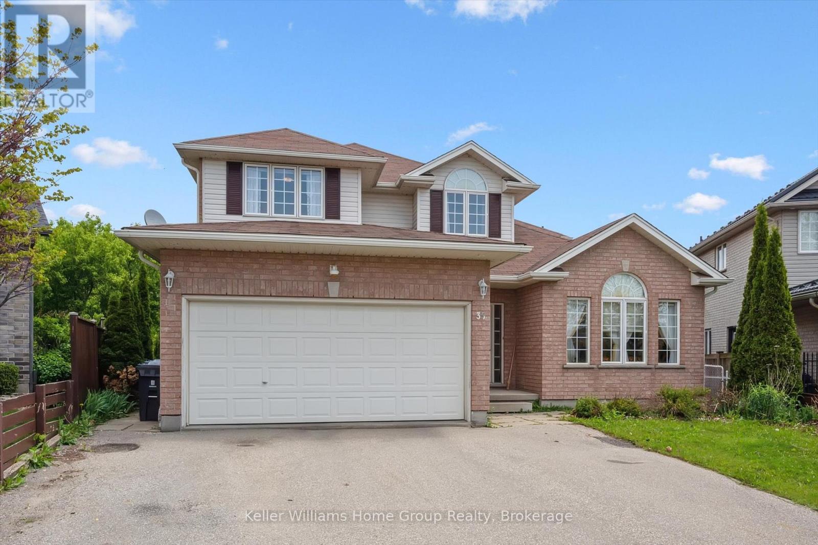 35 Creekside Drive, Guelph, Ontario  N1E 0C2 - Photo 2 - X12188810