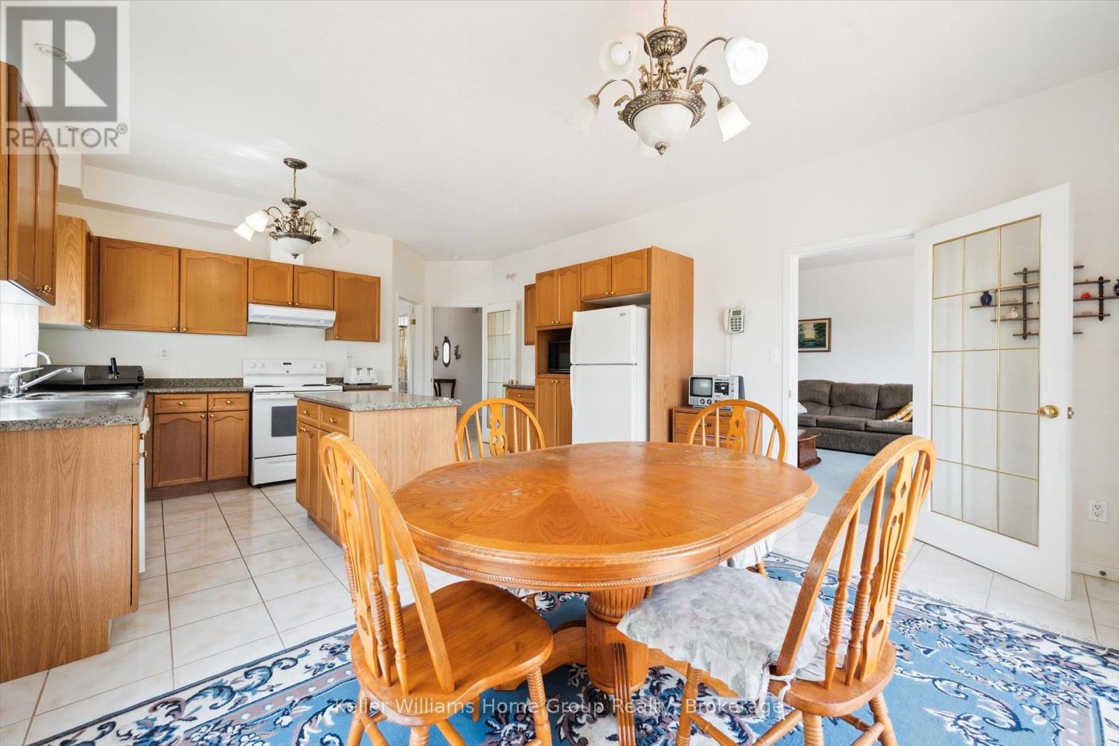 35 Creekside Drive, Guelph, Ontario  N1E 0C2 - Photo 22 - X12188810