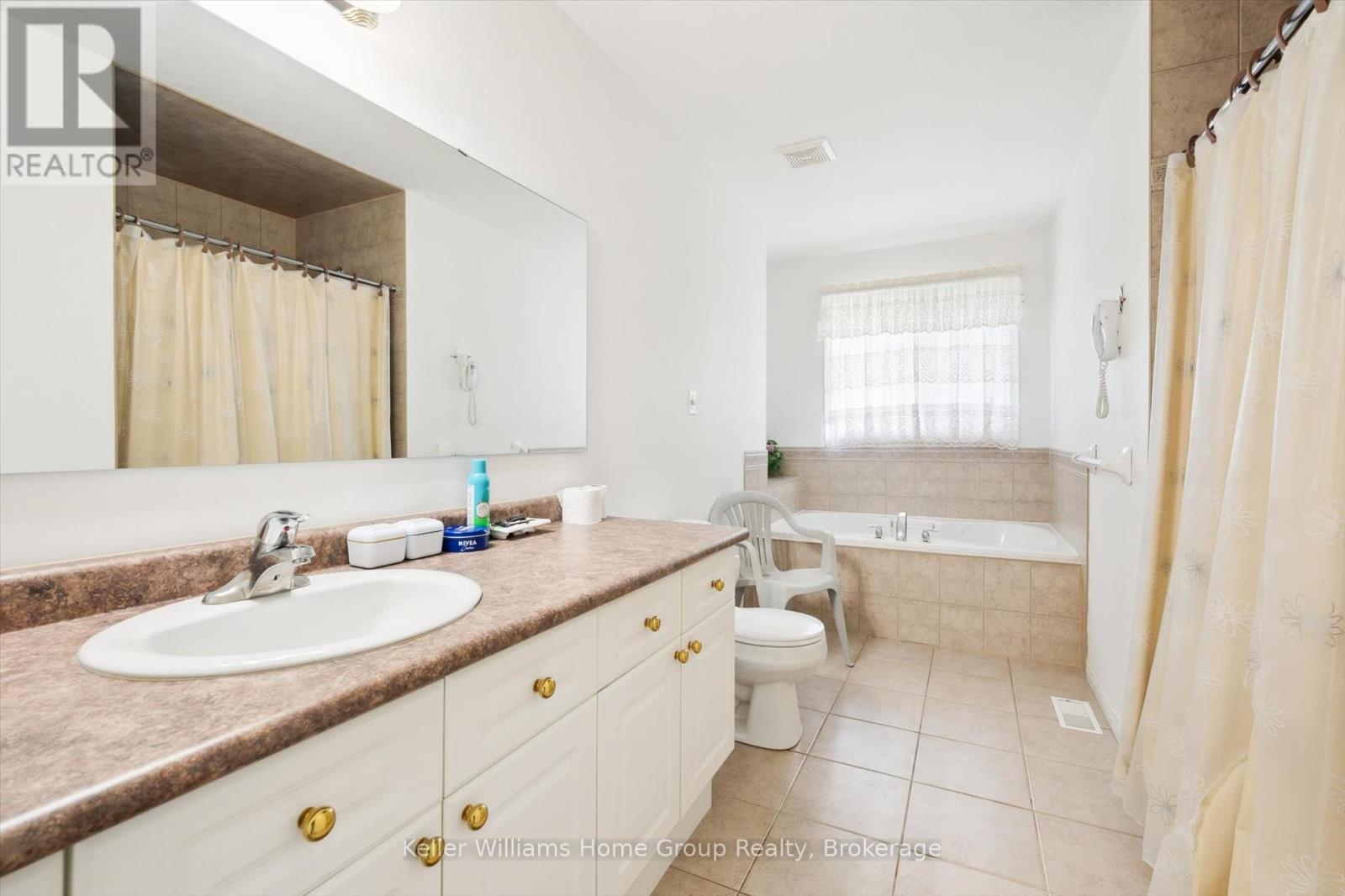 35 Creekside Drive, Guelph, Ontario  N1E 0C2 - Photo 28 - X12188810