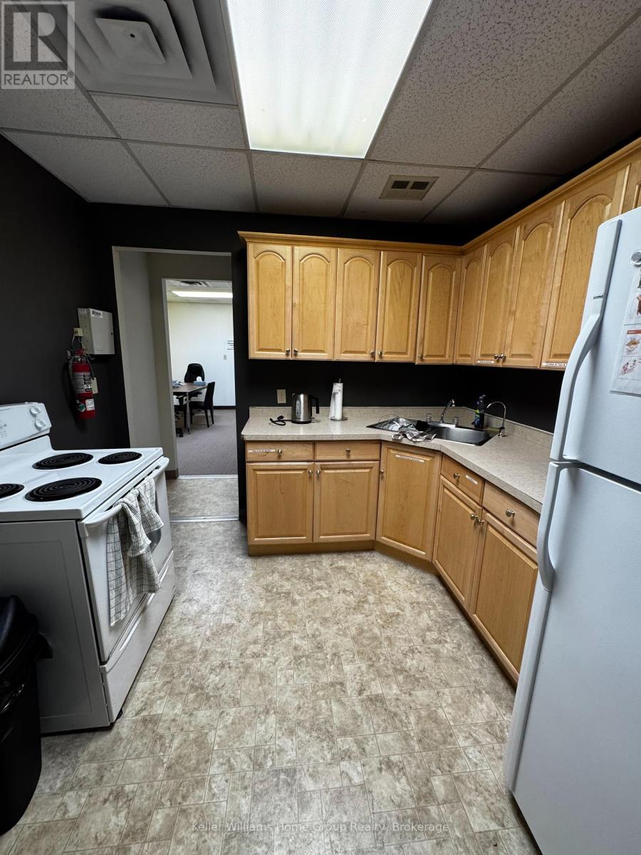 1 - 265 Bridge Street, Centre Wellington, Ontario  N1M 1T7 - Photo 8 - X12188900