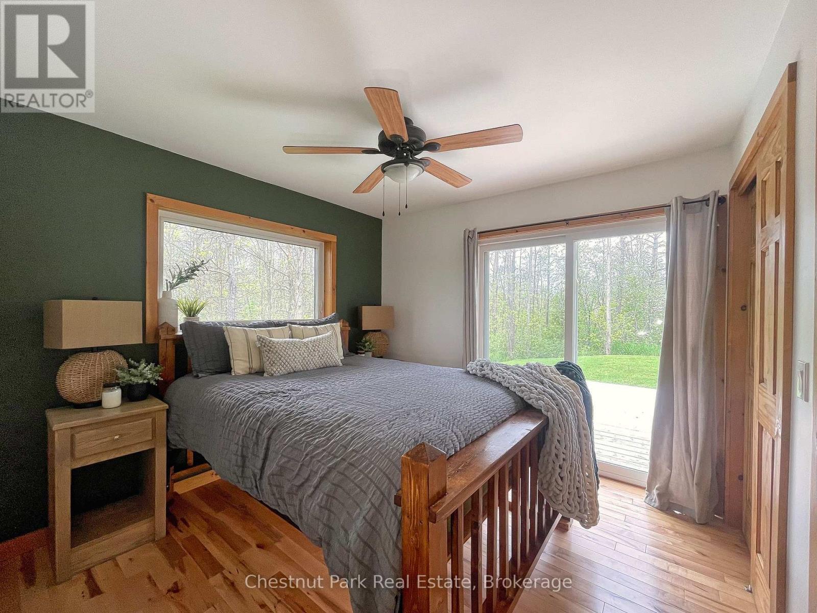 23 Maple Drive, Northern Bruce Peninsula, Ontario  N0H 1Z0 - Photo 10 - X12188904