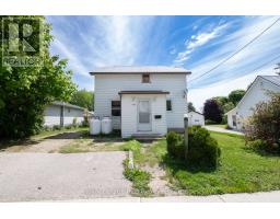 450 JAMES STREET W, Wellington North, Ontario
