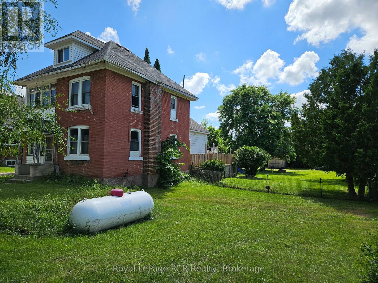 136228 Grey Road 40 Road, Chatsworth, Ontario  N0H 1K0 - Photo 2 - X12189031