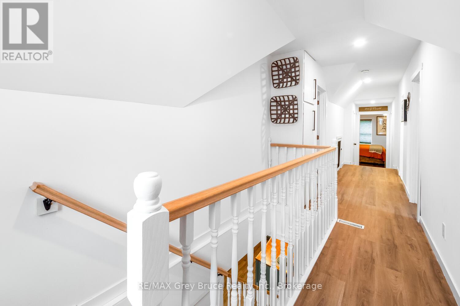 502 Gould Street, South Bruce Peninsula, Ontario  N0H 2T0 - Photo 20 - X12189120
