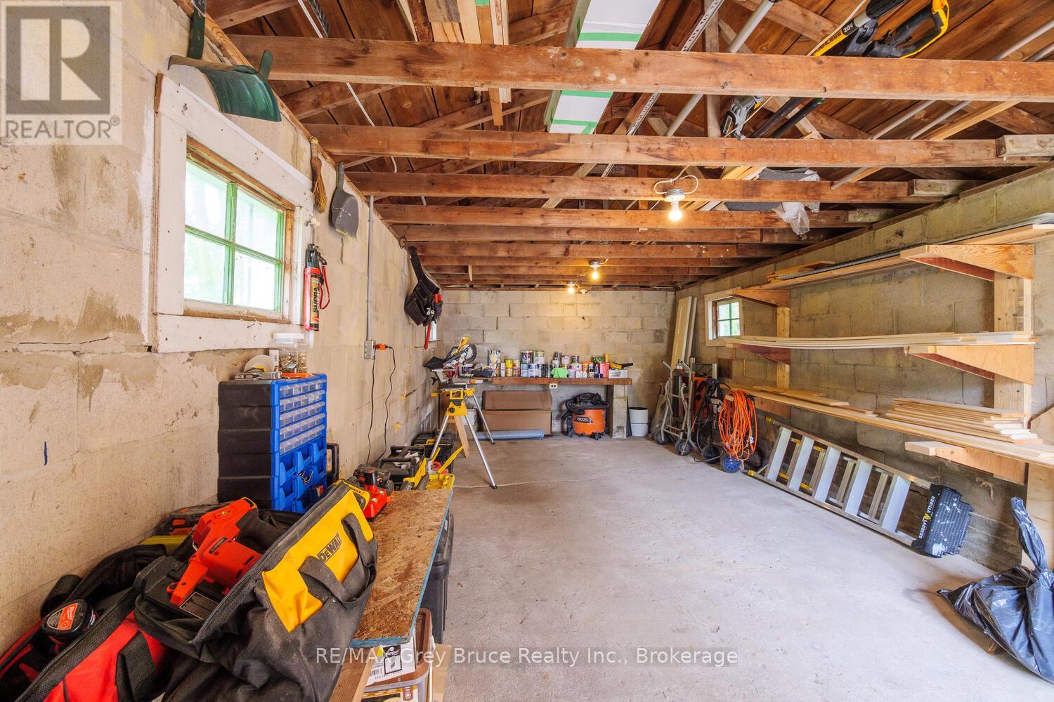 502 Gould Street, South Bruce Peninsula, Ontario  N0H 2T0 - Photo 31 - X12189120