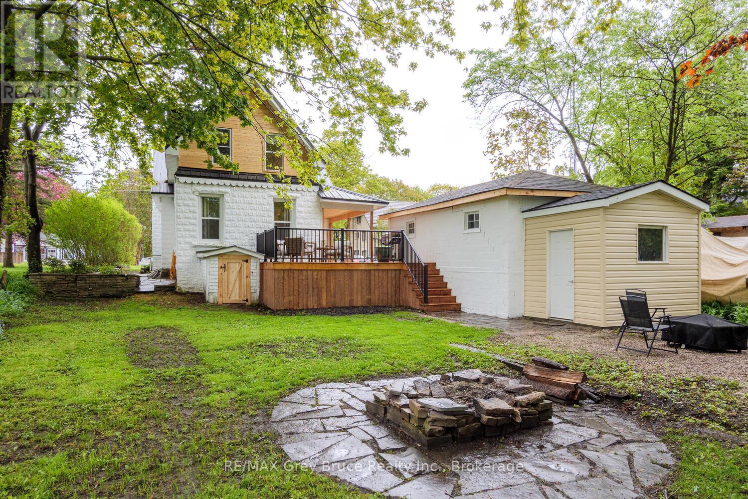 502 Gould Street, South Bruce Peninsula, Ontario  N0H 2T0 - Photo 39 - X12189120