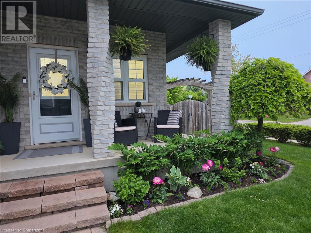 2 Bridleridge Street, Kitchener, Ontario  N2P 2T9 - Photo 4 - 40736270