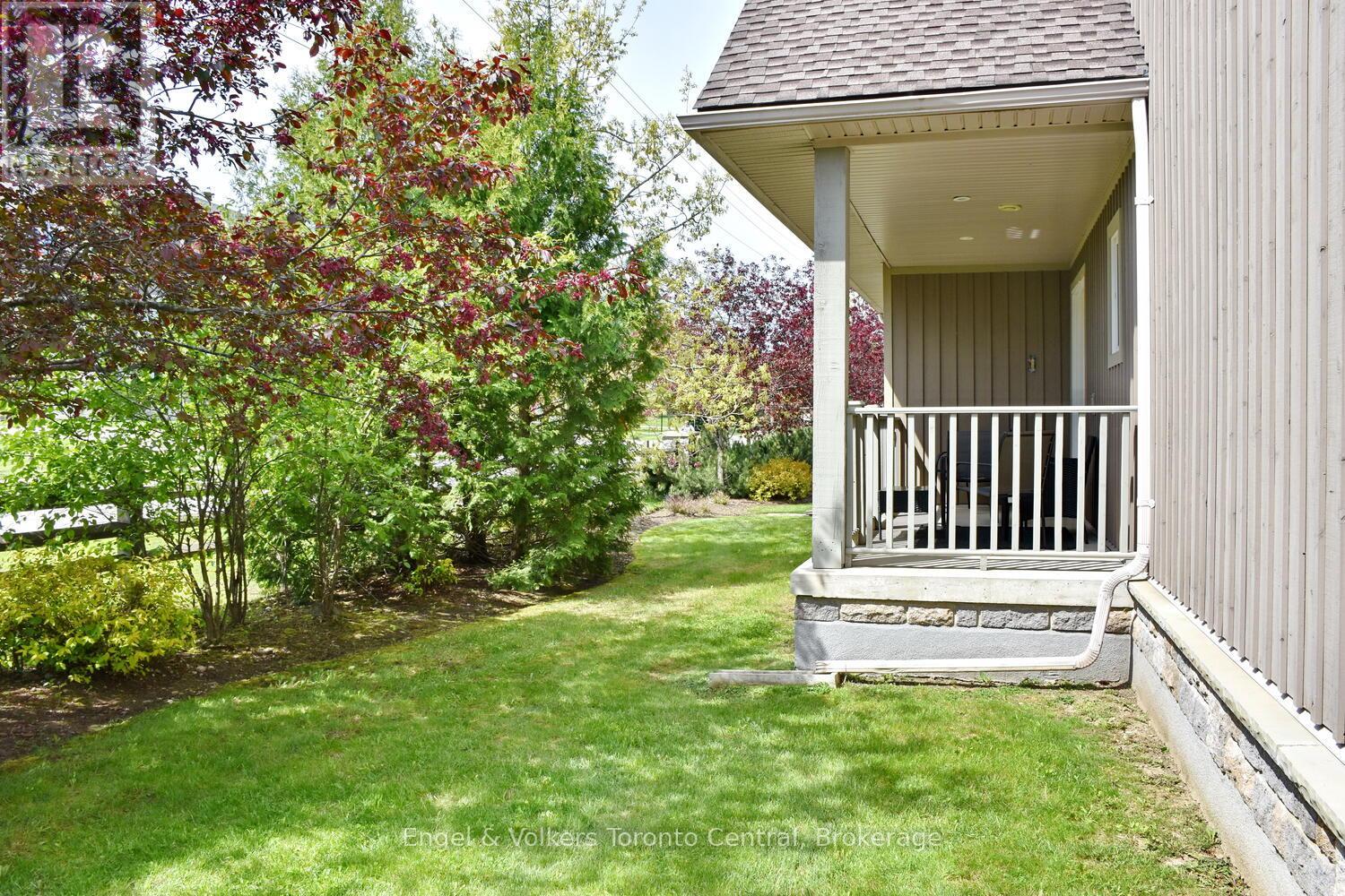 47 Meadowbrook Lane, Blue Mountains, Ontario  N0H 2P0 - Photo 24 - X12189196