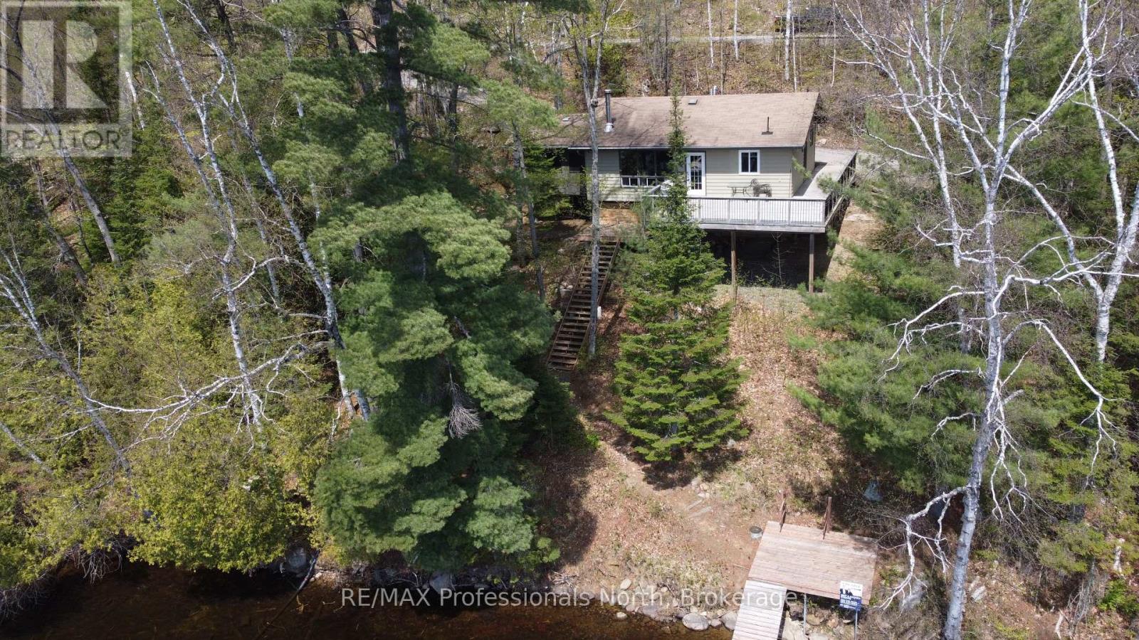 1196 Portage Road, Dysart Et Al, Ontario  K0M 1S0 - Photo 2 - X12189325