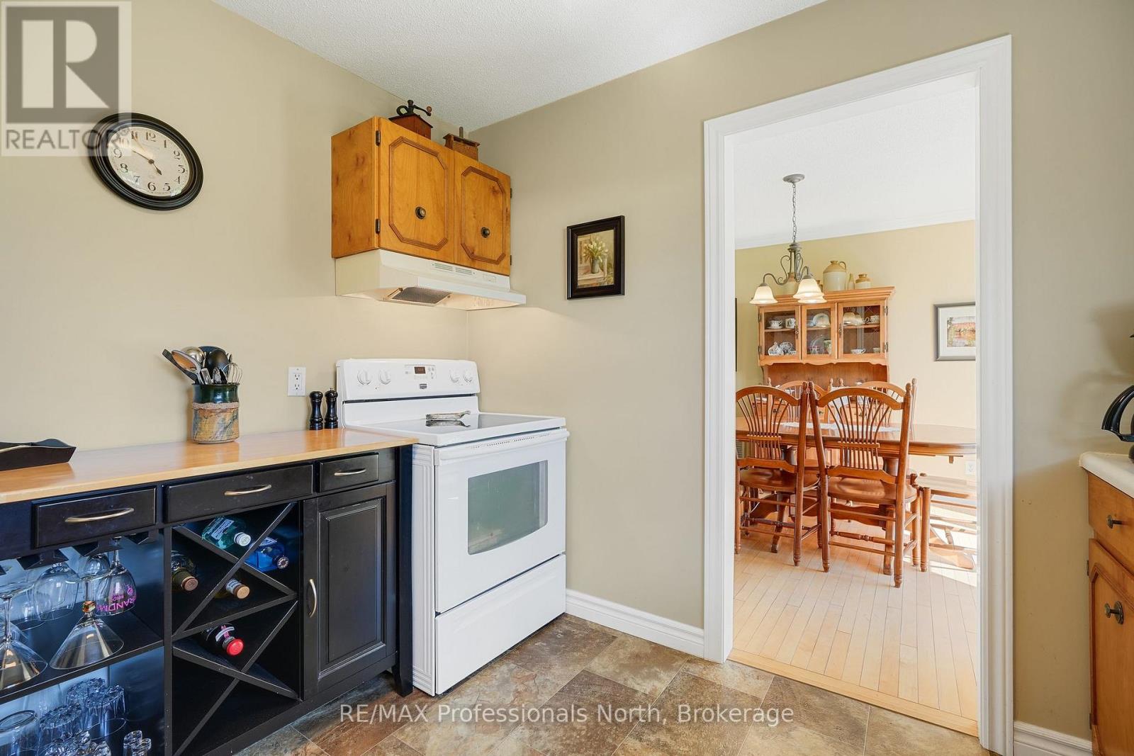 51 John Street, Sundridge, Ontario  P0A 1Z0 - Photo 11 - X12189327