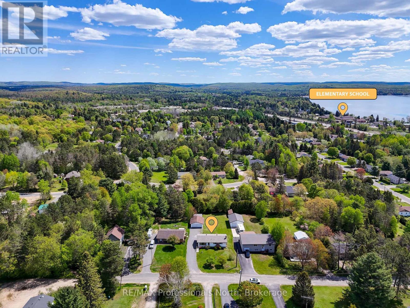 51 John Street, Sundridge, Ontario  P0A 1Z0 - Photo 5 - X12189327