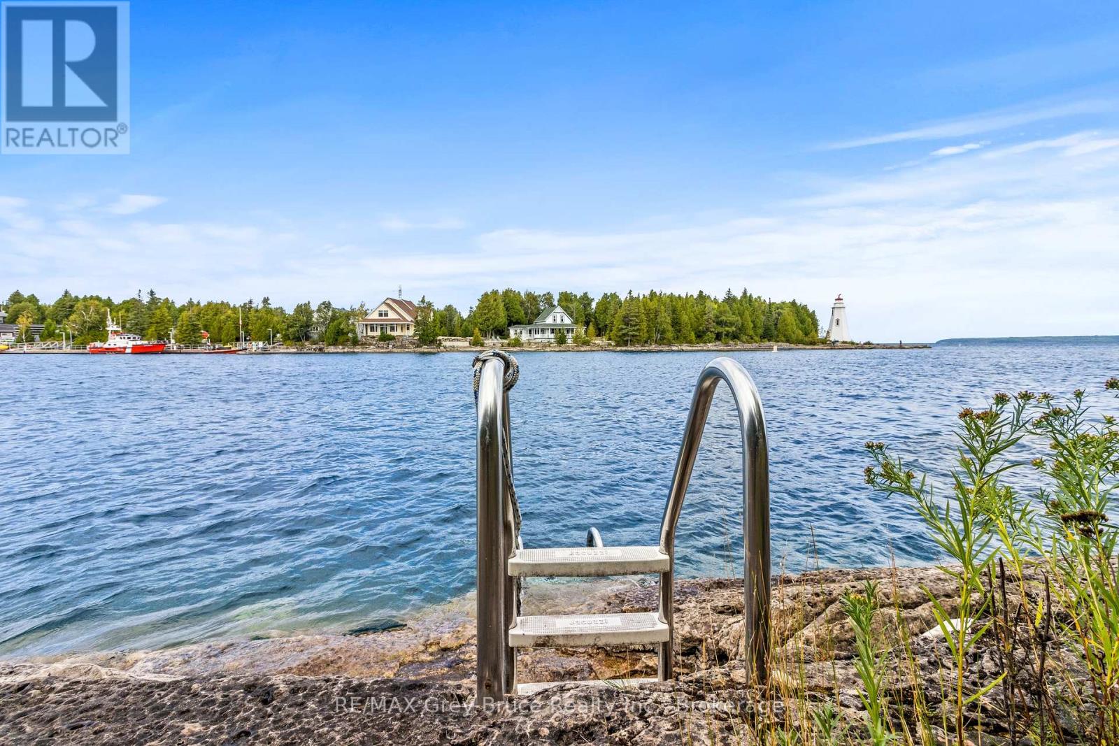 70 Big Tub Road, Northern Bruce Peninsula, Ontario  N0H 2R0 - Photo 16 - X12189411