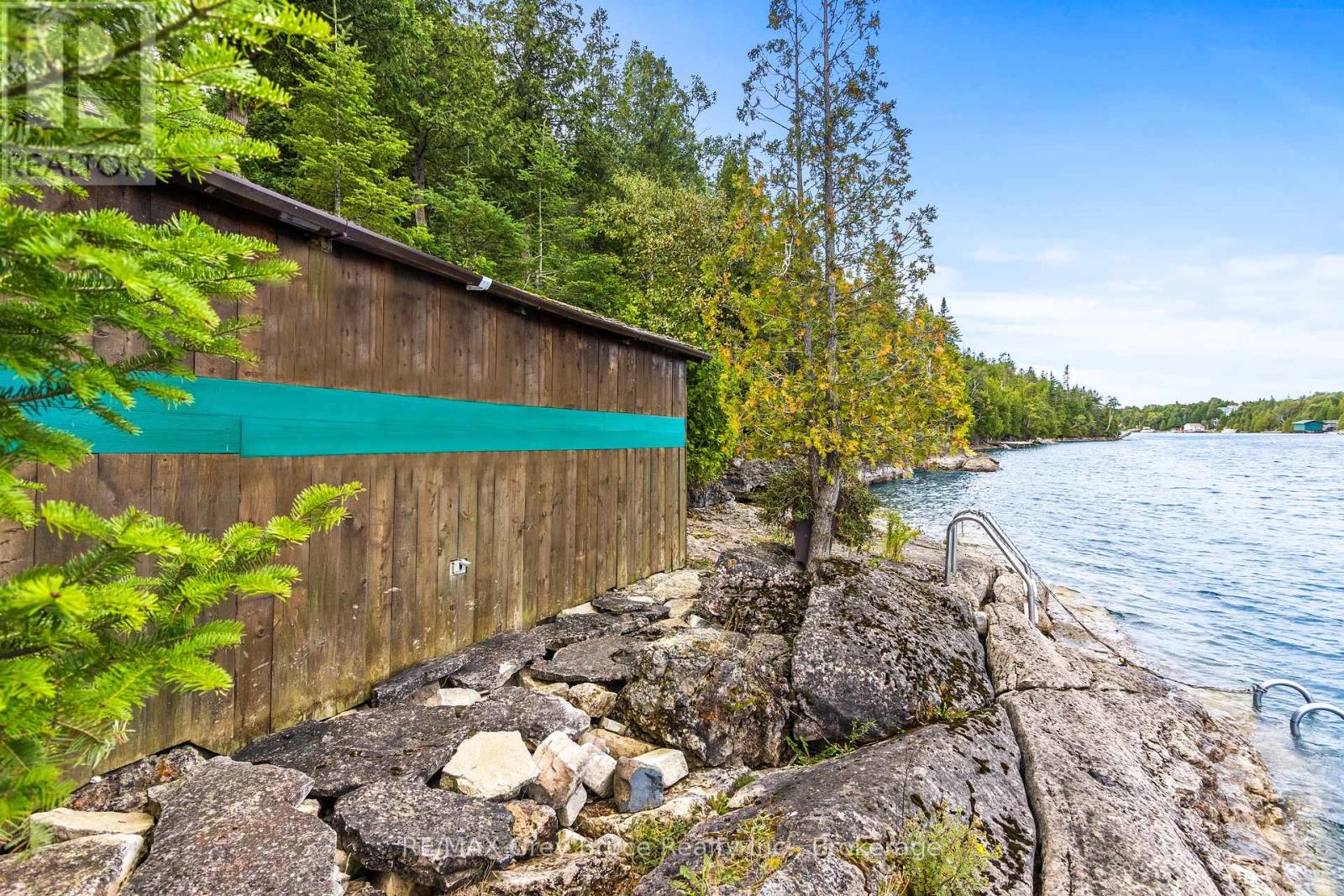 70 Big Tub Road, Northern Bruce Peninsula, Ontario  N0H 2R0 - Photo 19 - X12189411