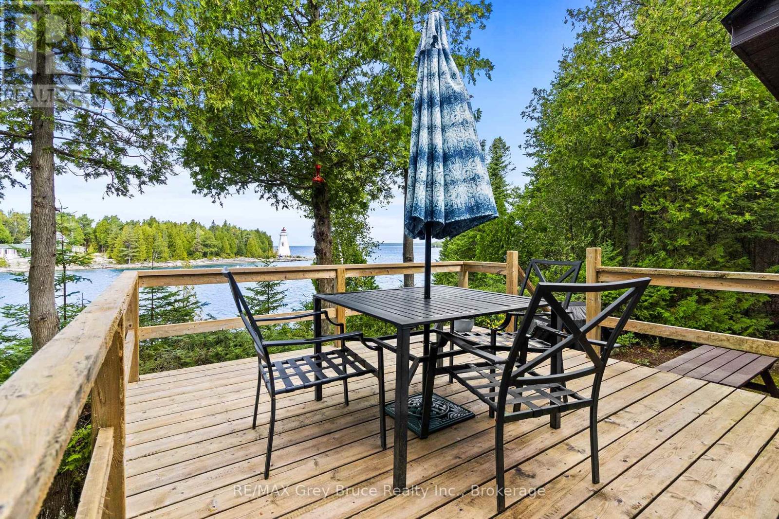 70 Big Tub Road, Northern Bruce Peninsula, Ontario  N0H 2R0 - Photo 34 - X12189411