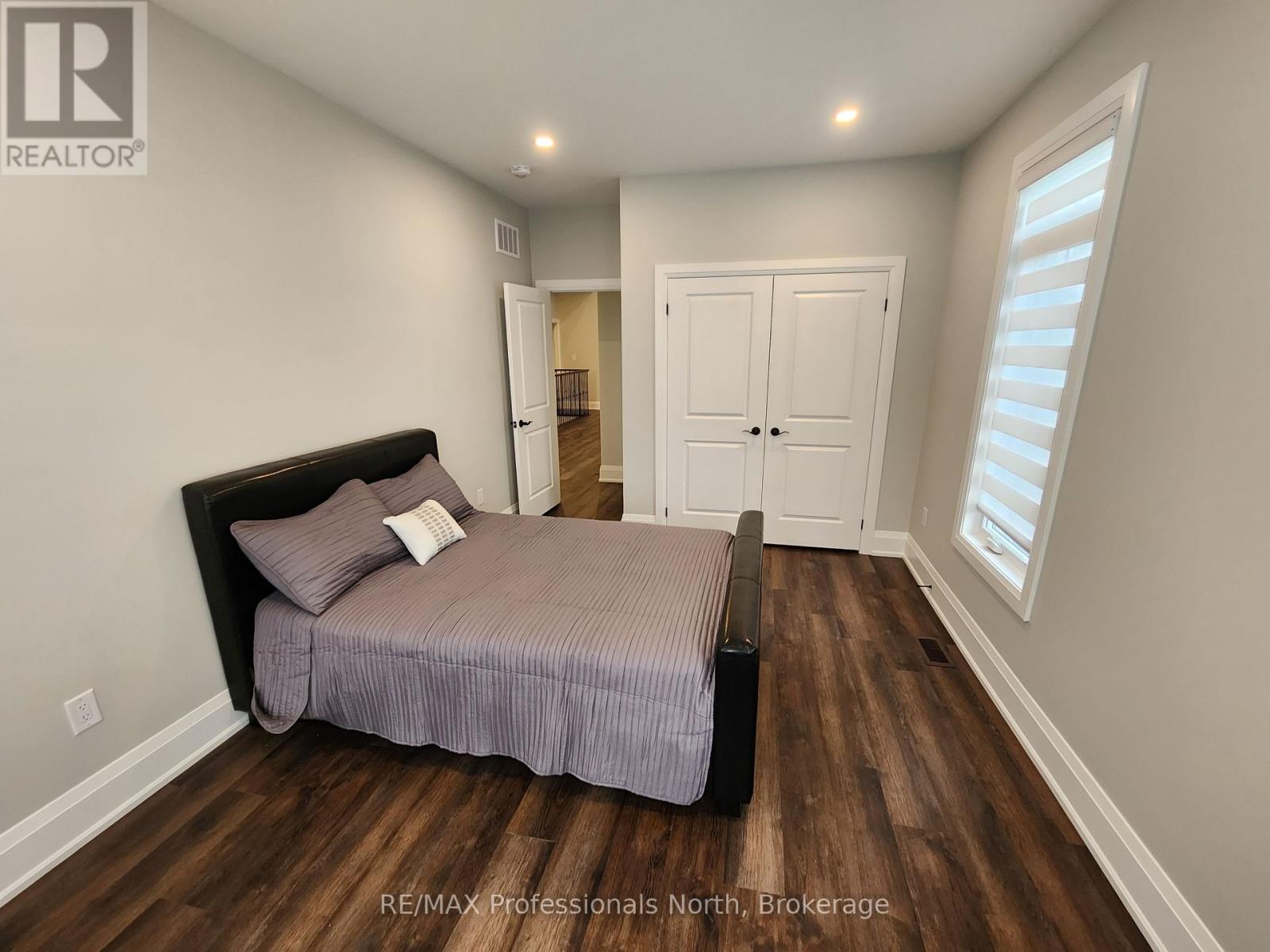 10 Durham Road, Bracebridge, Ontario  P1L 0B7 - Photo 14 - X12189490