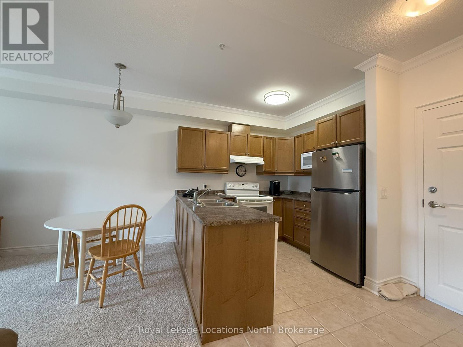 303 - 91 Raglan Street, Collingwood, Ontario  L9Y 4V3 - Photo 6 - S12189579