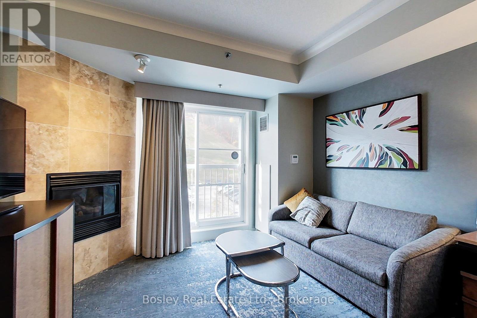 303 - 220 Gord Canning Drive, Blue Mountains, Ontario  L9Y 1C2 - Photo 6 - X12189689