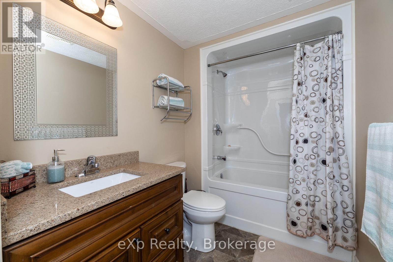 918 5th Avenue 'a' E, Owen Sound, Ontario  N4K 0C1 - Photo 30 - X12189710