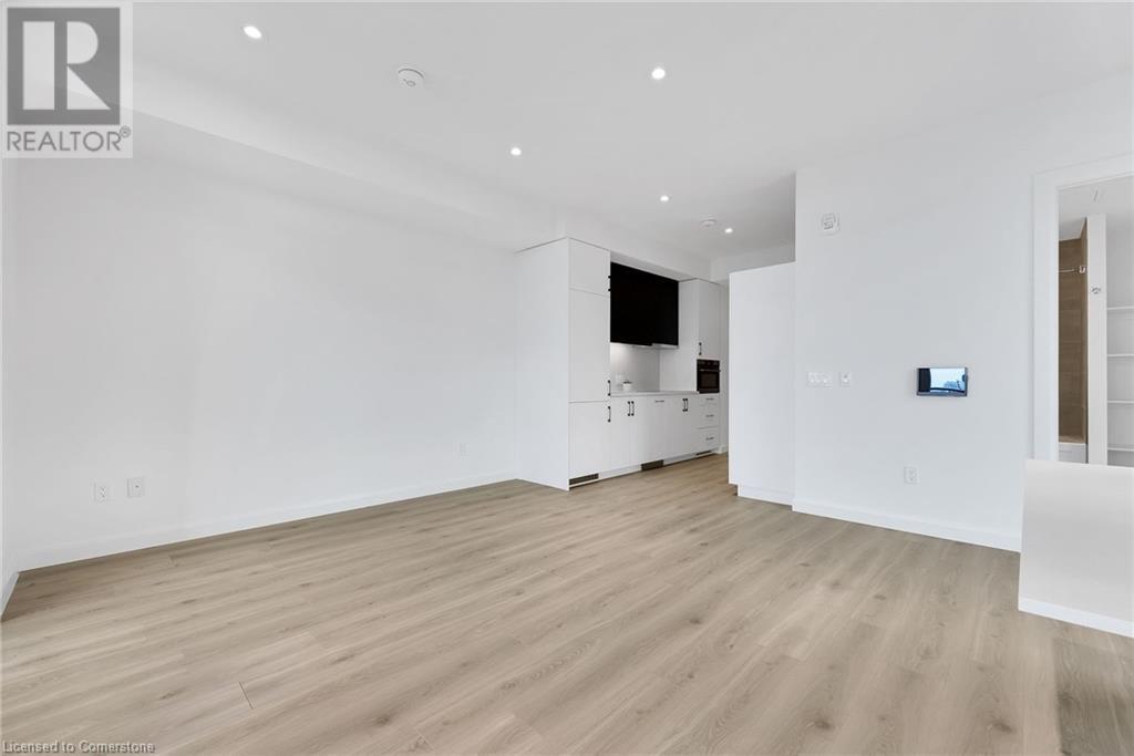 741 King Street W Unit# 1813, Kitchener, Ontario  N2G 0E9 - Photo 8 - 40736238