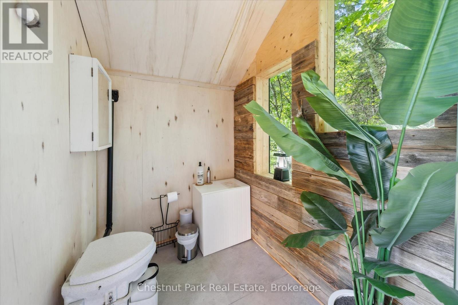 216 Blackwater Lake Road, Seguin, Ontario  P2A 0B6 - Photo 38 - X12189859