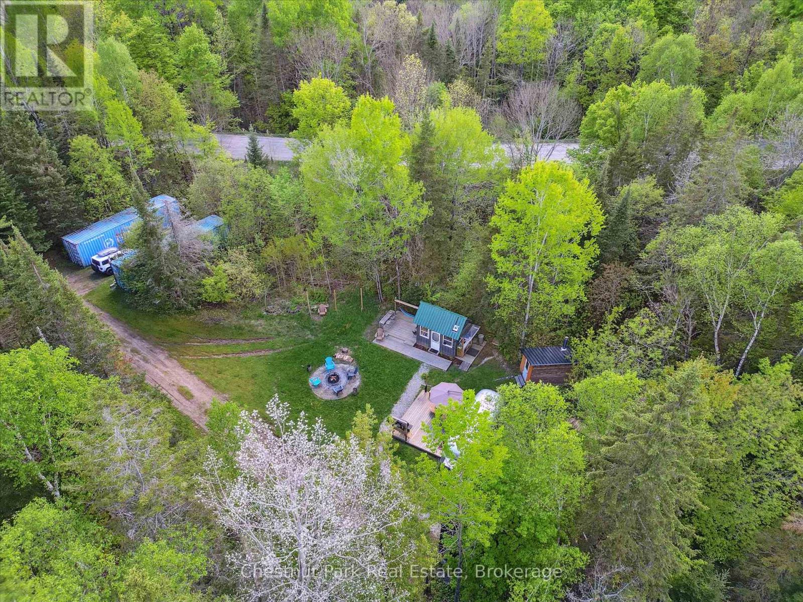 216 Blackwater Lake Road, Seguin, Ontario  P2A 0B6 - Photo 4 - X12189859