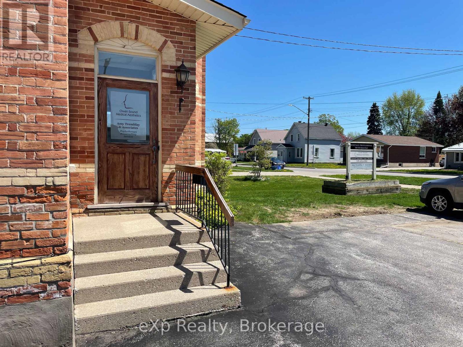 1st Floor - 708 16th Street E, Owen Sound, Ontario  N4K 1Y9 - Photo 4 - X12189920