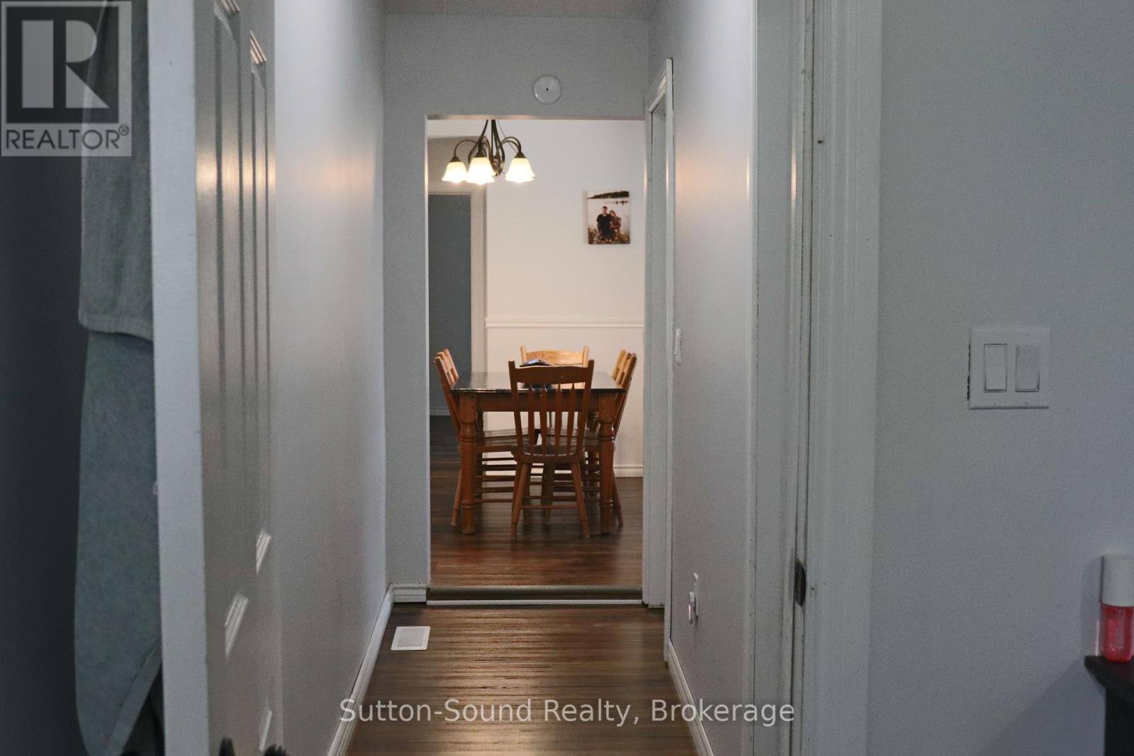 31 Yonge Street, Arran-Elderslie, Ontario  N0H 2N0 - Photo 29 - X12189932