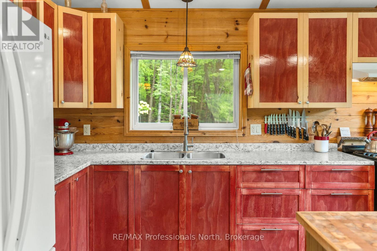 18240 Highway 118 Highway, Highlands East, Ontario  K0L 2Y0 - Photo 7 - X12190021