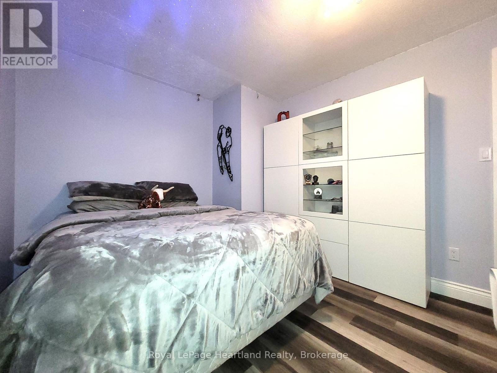 20 Crawford Street, North Huron, Ontario  N0G 2W0 - Photo 12 - X12190023
