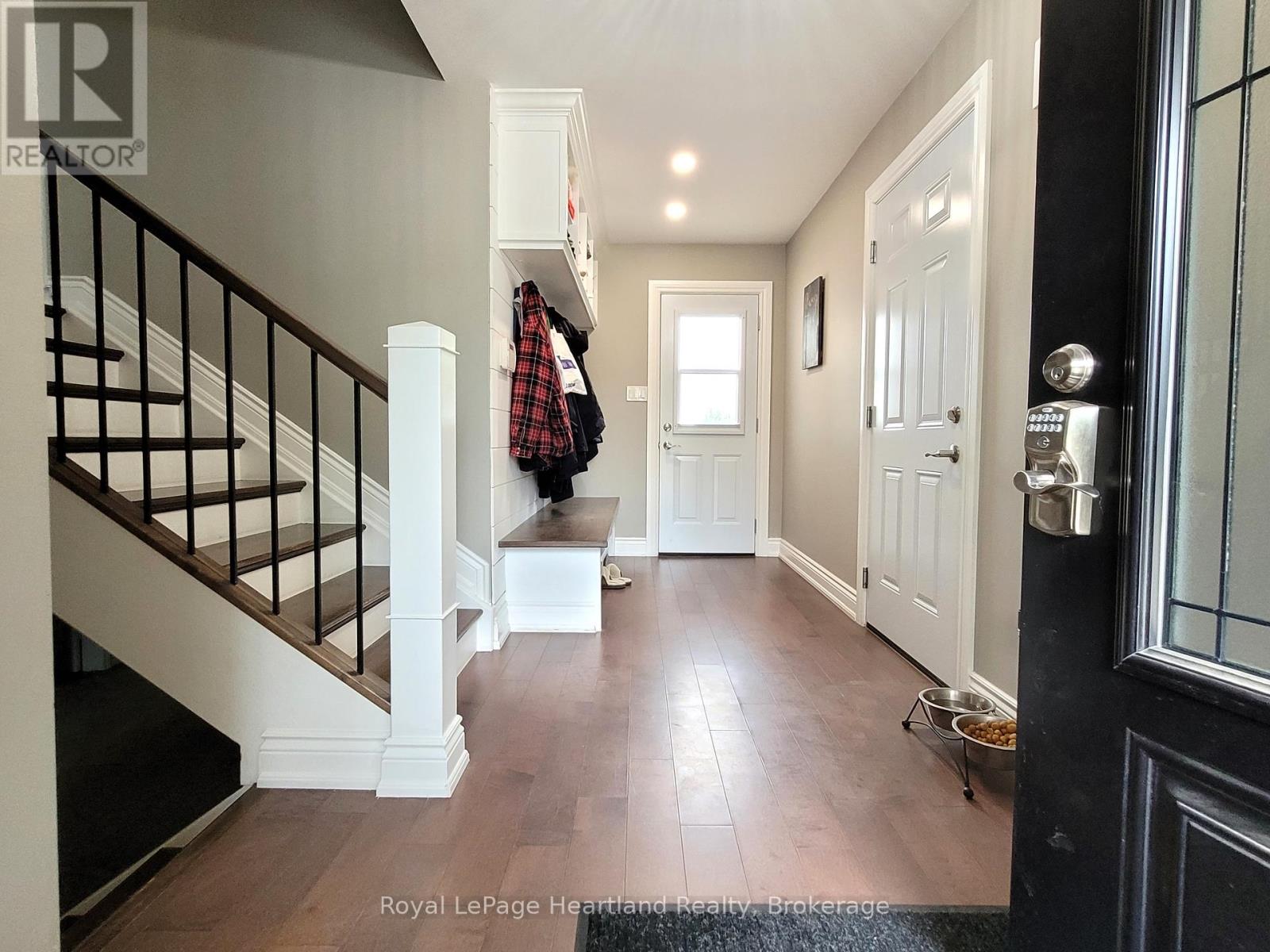 20 Crawford Street, North Huron, Ontario  N0G 2W0 - Photo 17 - X12190023