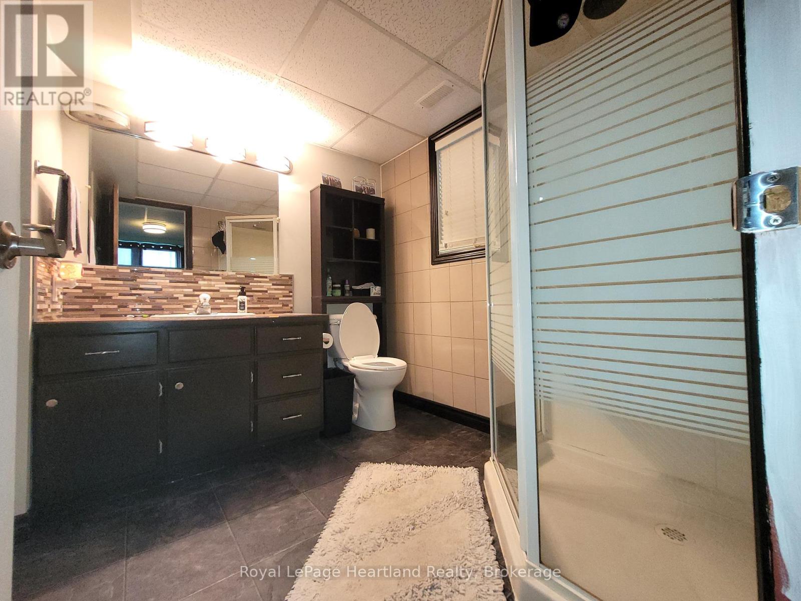 20 Crawford Street, North Huron, Ontario  N0G 2W0 - Photo 26 - X12190023