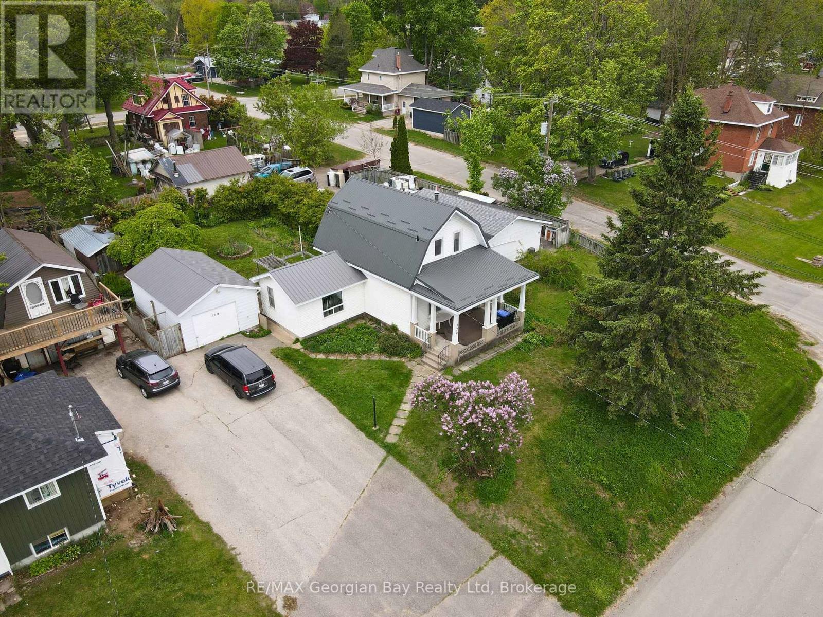 770 Sixth Avenue, Tay, Ontario  L0K 1R0 - Photo 27 - S12190058