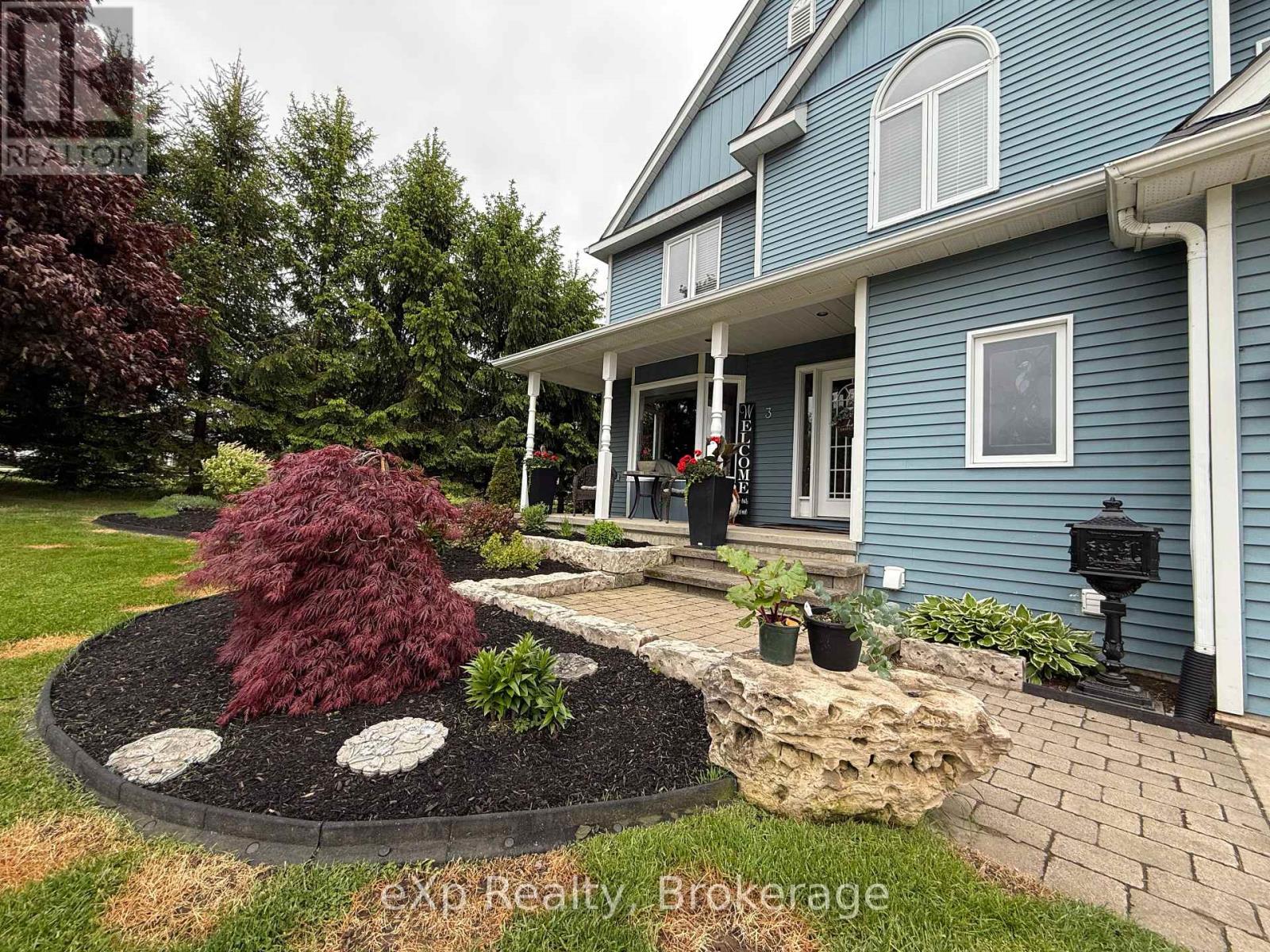 3 Gray Court, South Bruce, Ontario  N0G 2J0 - Photo 2 - X12190283
