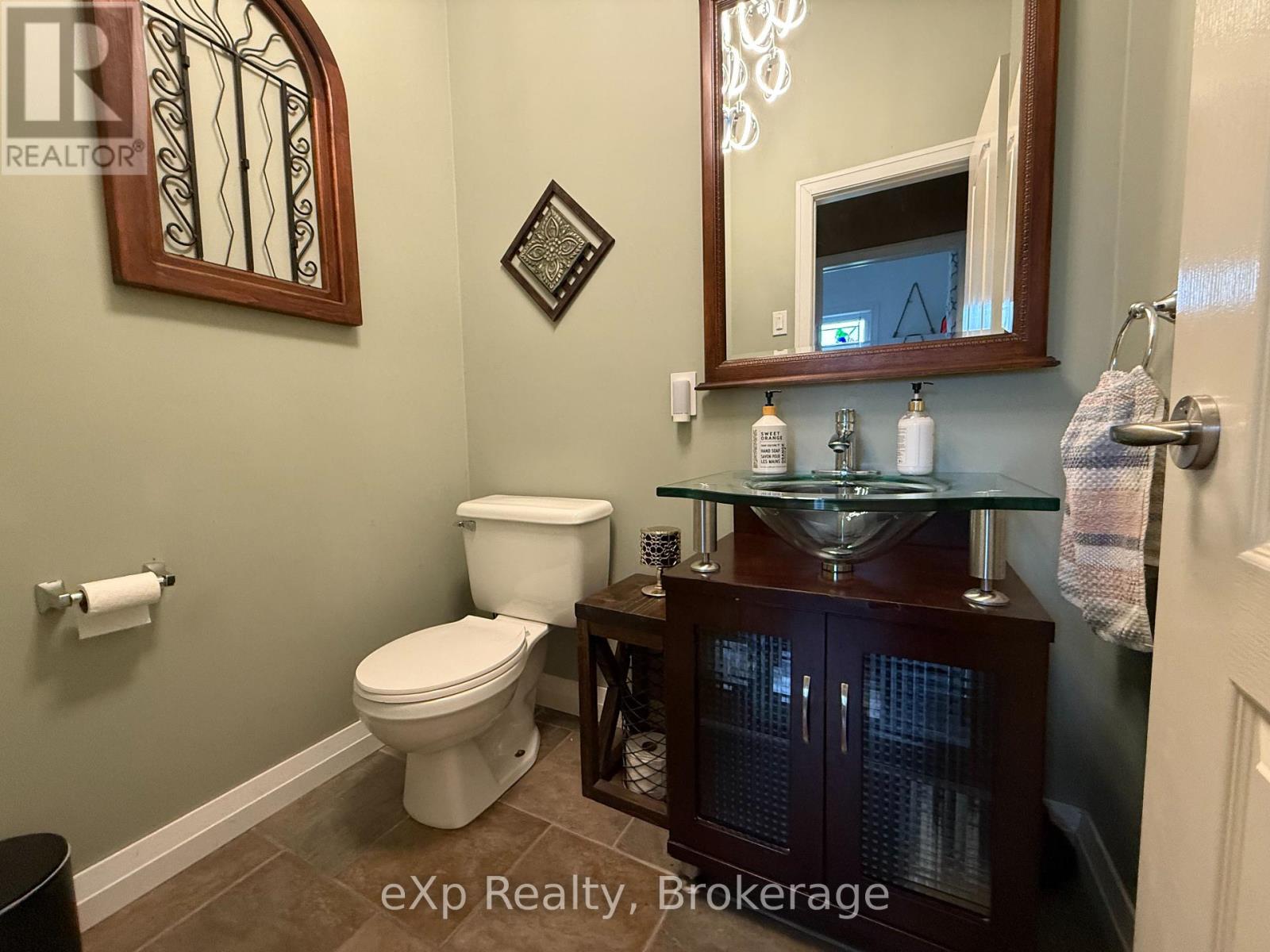 3 Gray Court, South Bruce, Ontario  N0G 2J0 - Photo 26 - X12190283